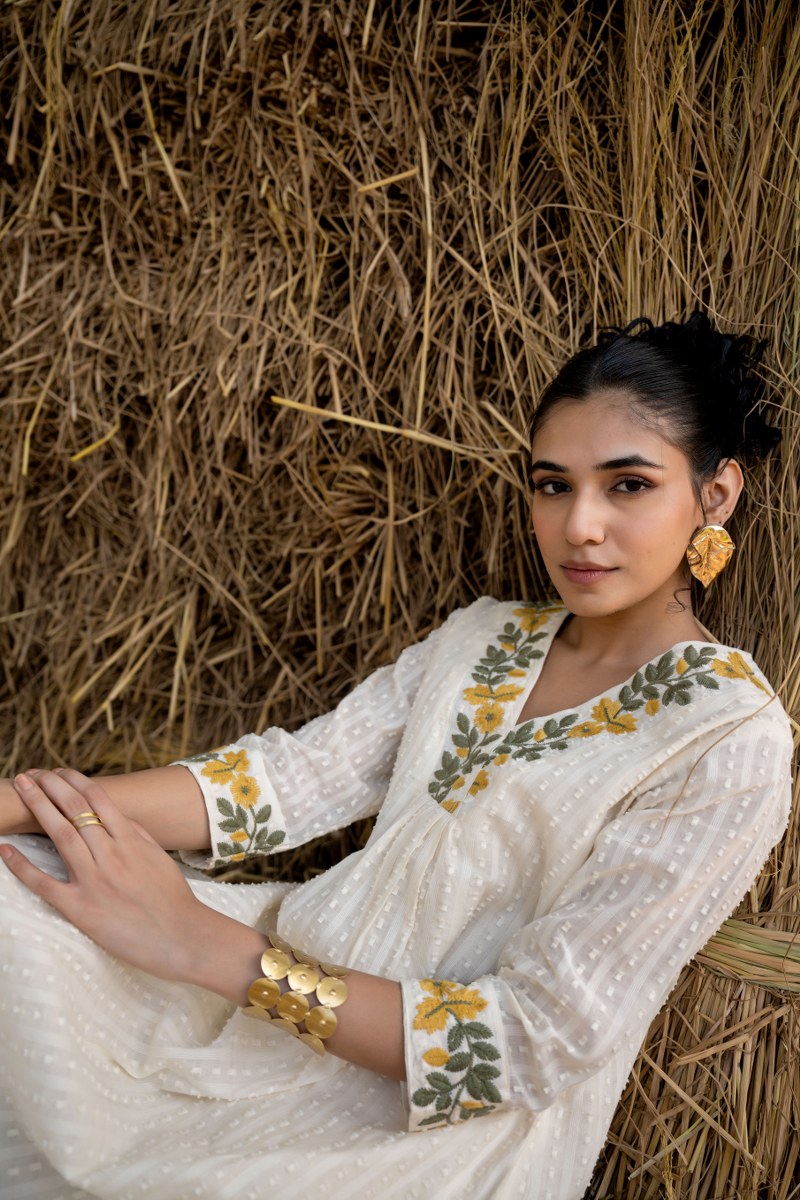 White Cotton Dobby Embroidery Kurta Pant Set