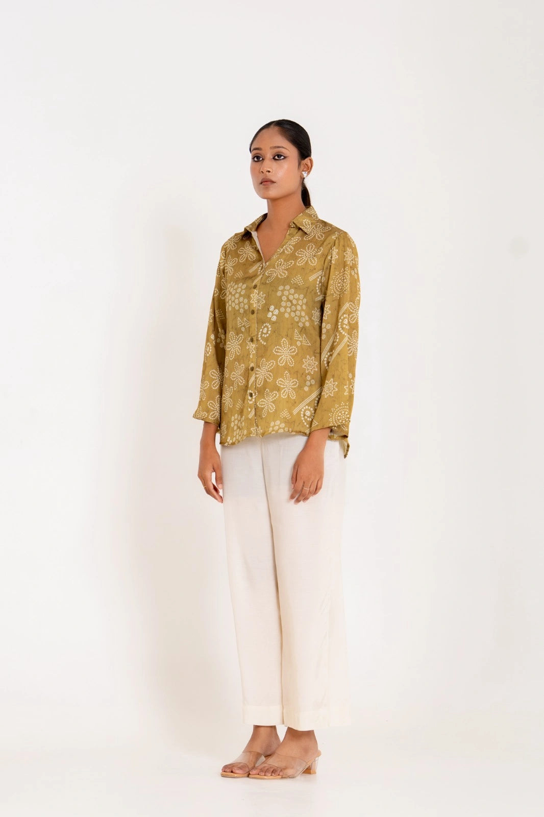 lightweight crepe top with bandhej print