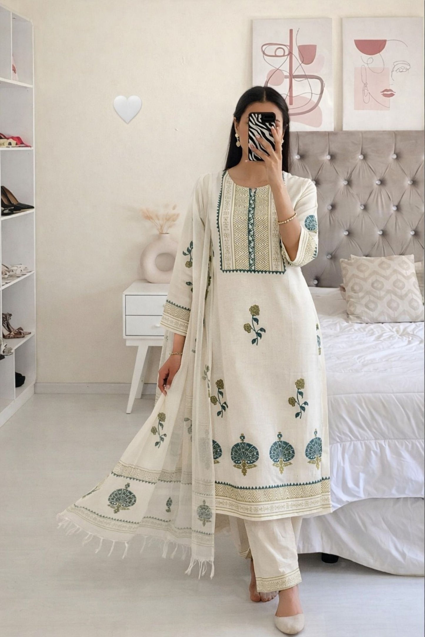 Women off white cotton kurta set with Kota Doriya dupatta