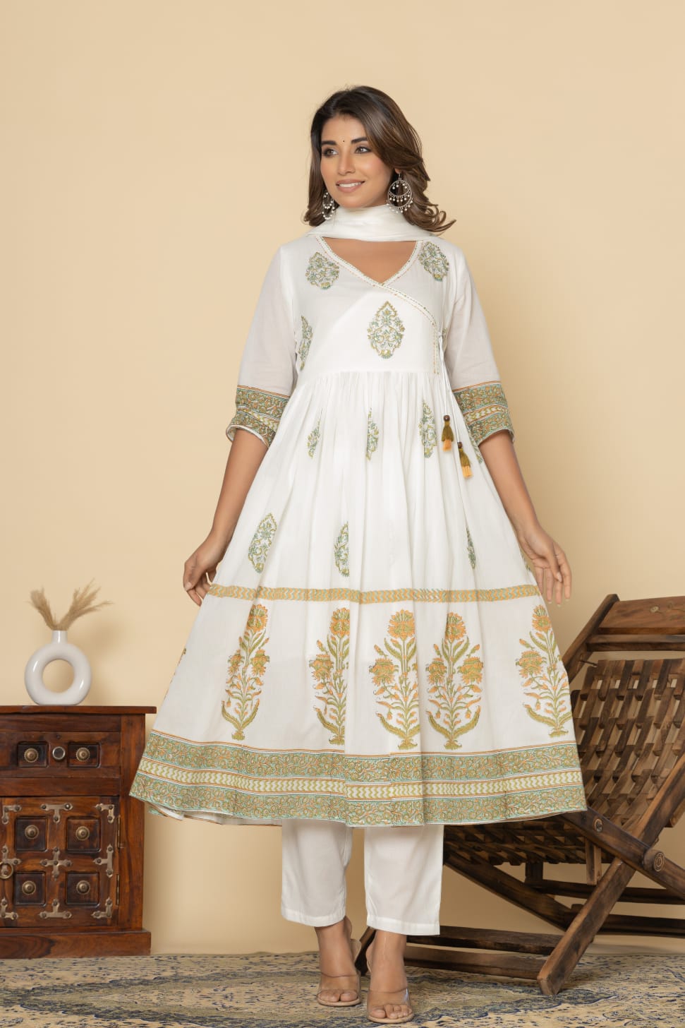 White Malmal Anarkali Printed Kurta Pant Dupatta