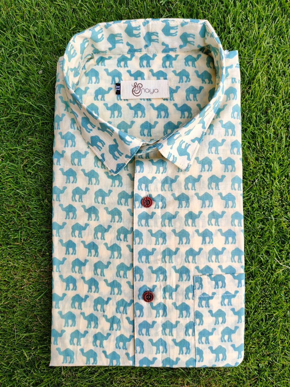 White and Blue Camel Print Cotton Regular Fit Casual Shirt (Half Sleeves)