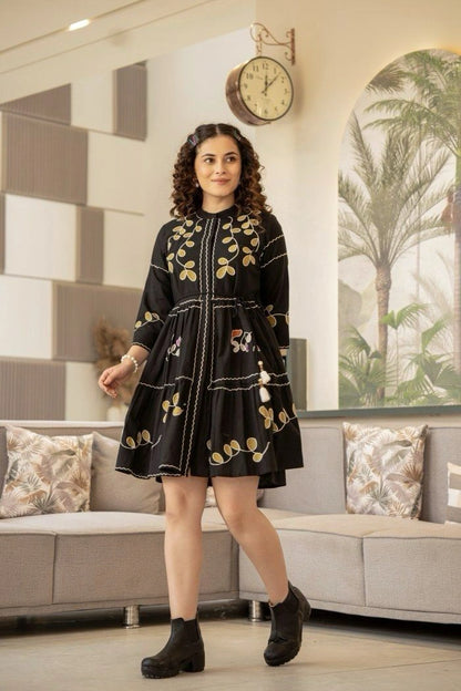 Shreenaya Women’s Black Cotton Party Dress