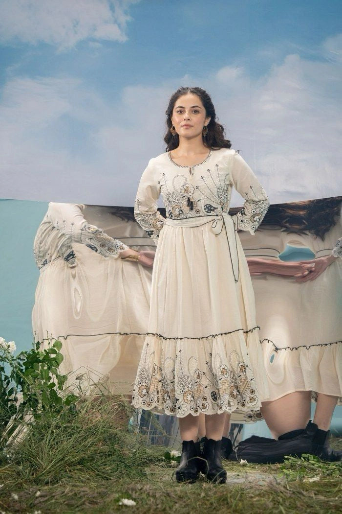 Casual Black and White Summer Dress