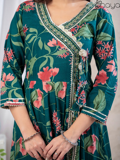 Green Anarkali Kurta Pant Dupatta Set with Lace Work – Shreenaya