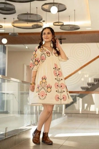 Women’s Pink & White Embroidery Cotton Dress