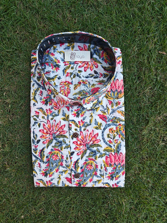 Printed White Floral Regular Fit Casual Shirt (Full Sleeves)