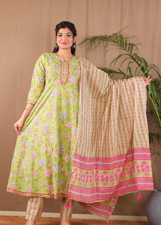 Green Floral Anarkali Kurta Pant with Dupatta