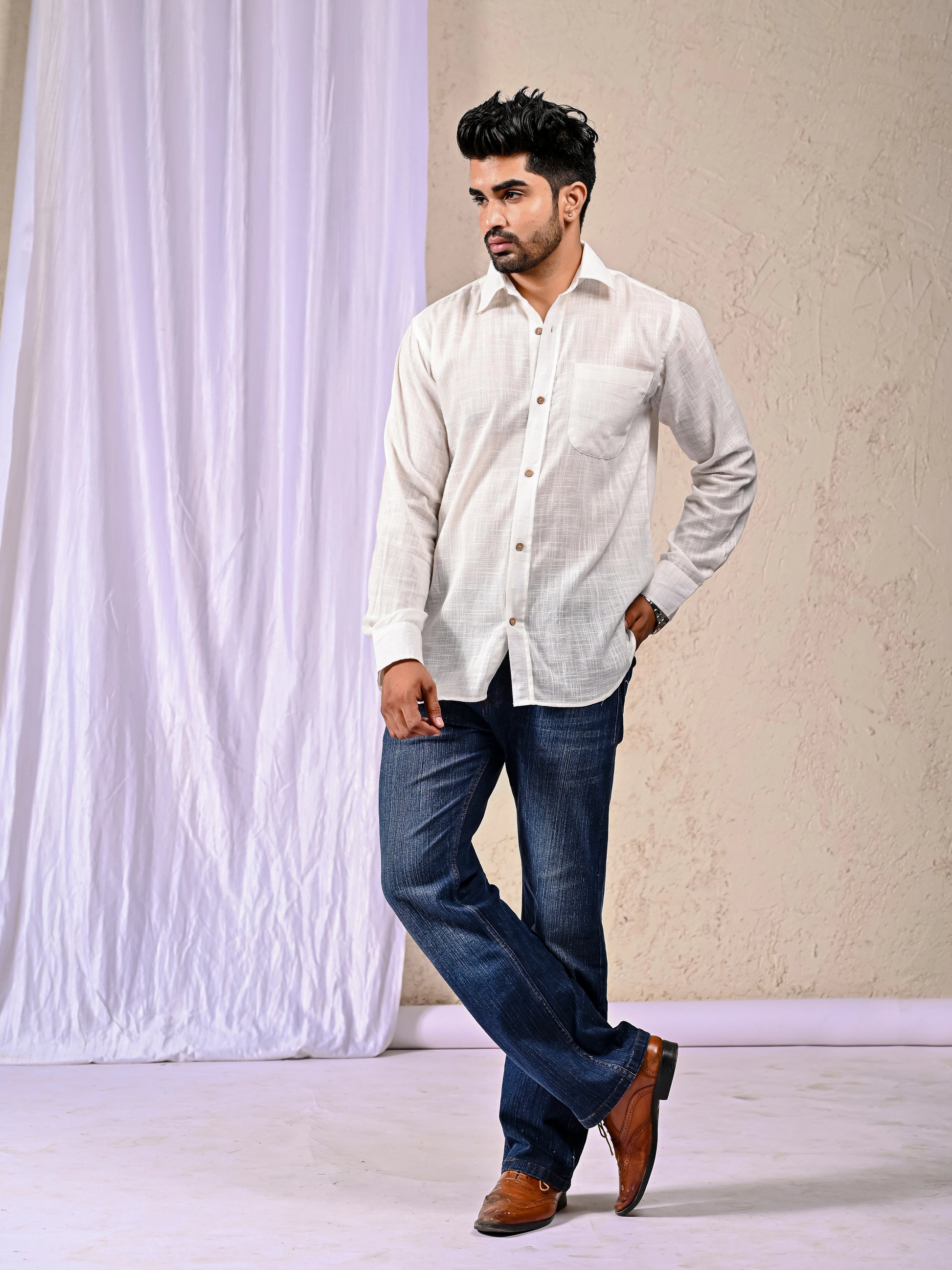 White full sleeve cotton linen shirt for men
