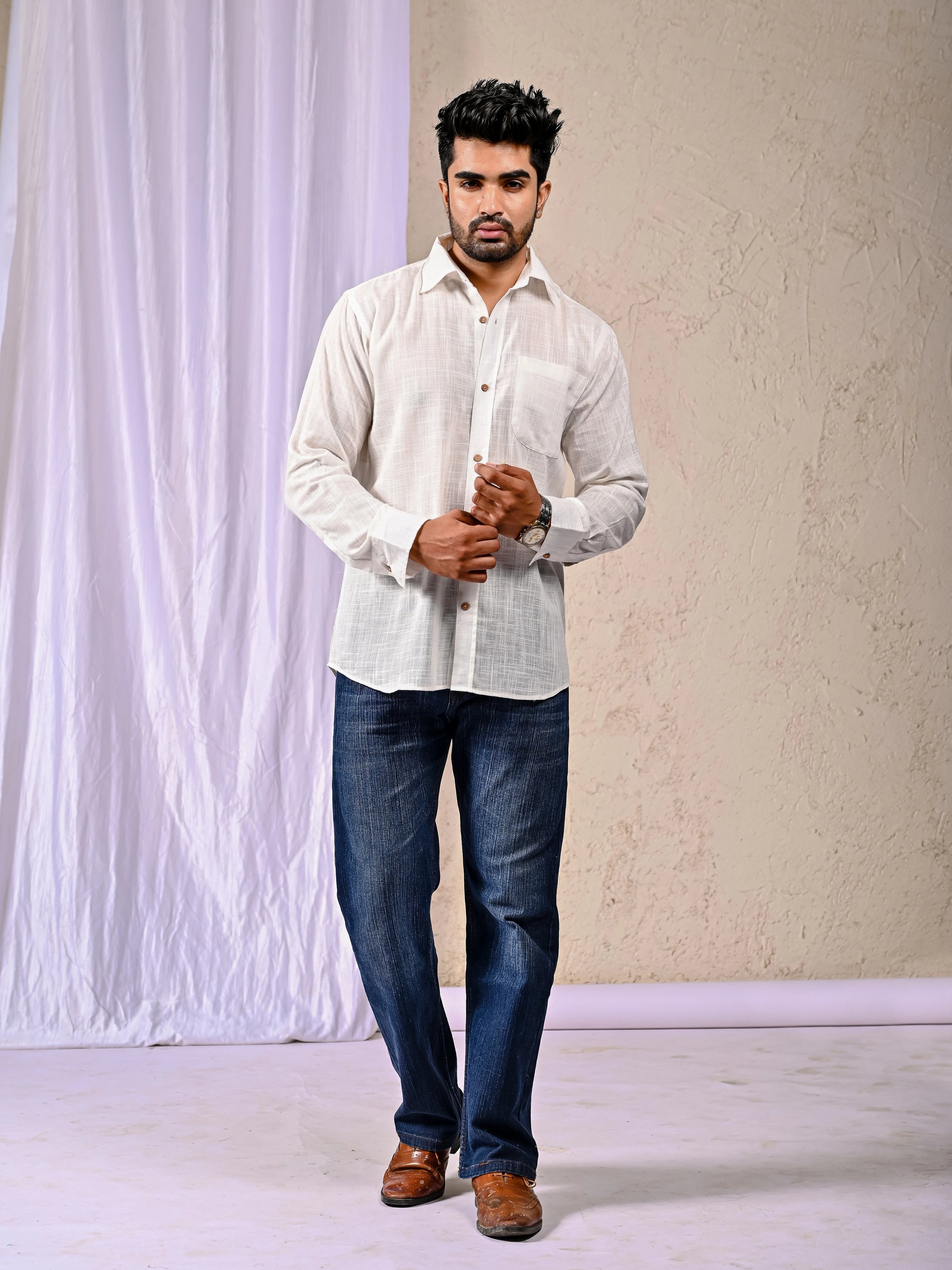 Men’s white cotton linen casual shirt full sleeves