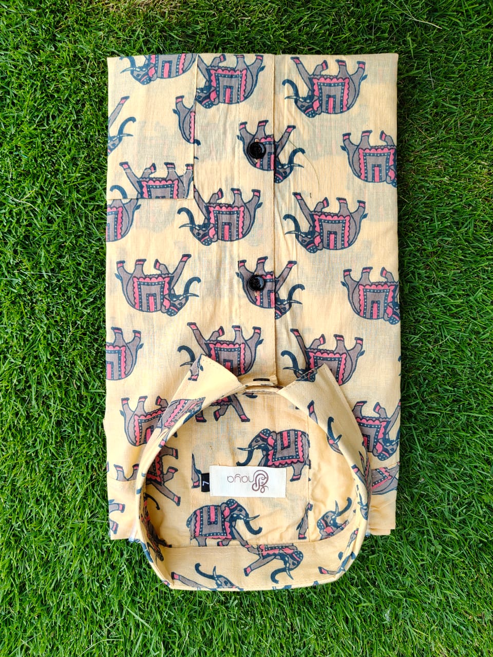 Yellow Big Elephant Print Cotton Regular Fit Casual Shirt (Half Sleeves)