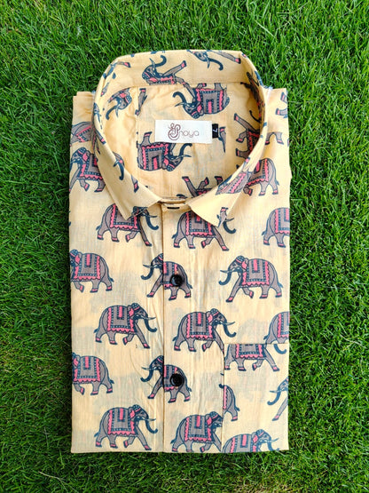 Yellow Big Elephant Print Cotton Regular Fit Casual Shirt (Half Sleeves)