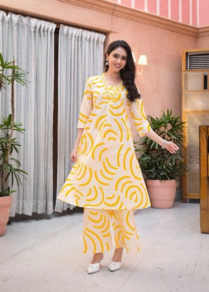 a-line yellow kurta plazzo dupatta styling view