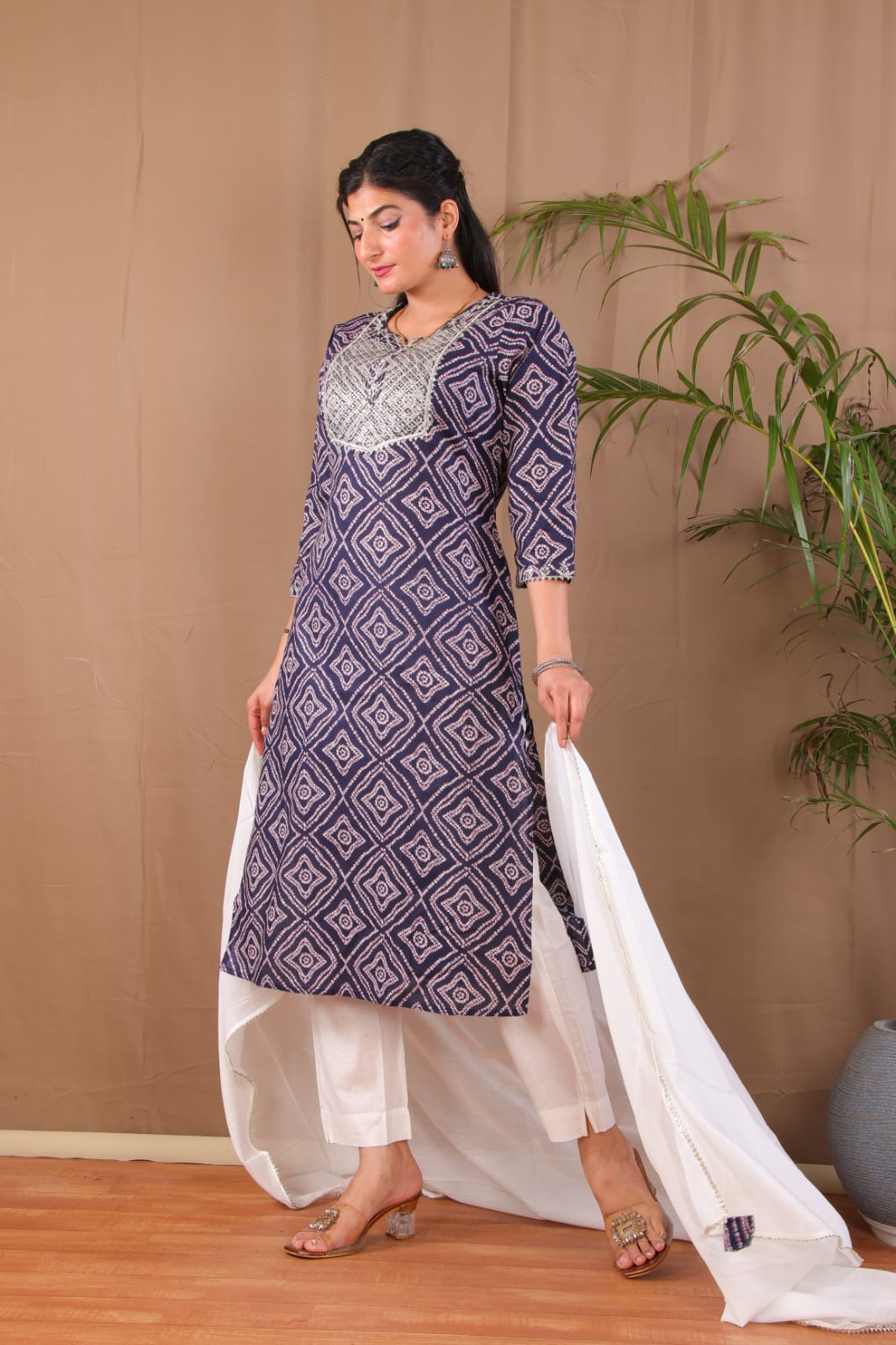 navy blue kurta pant dupatta festive wear look