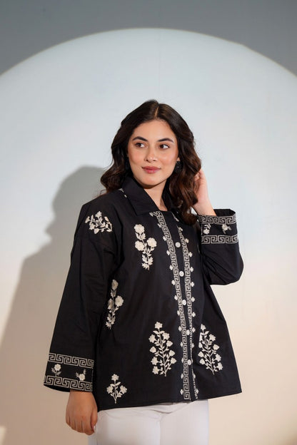 Black embroidered shirt women chic outfit