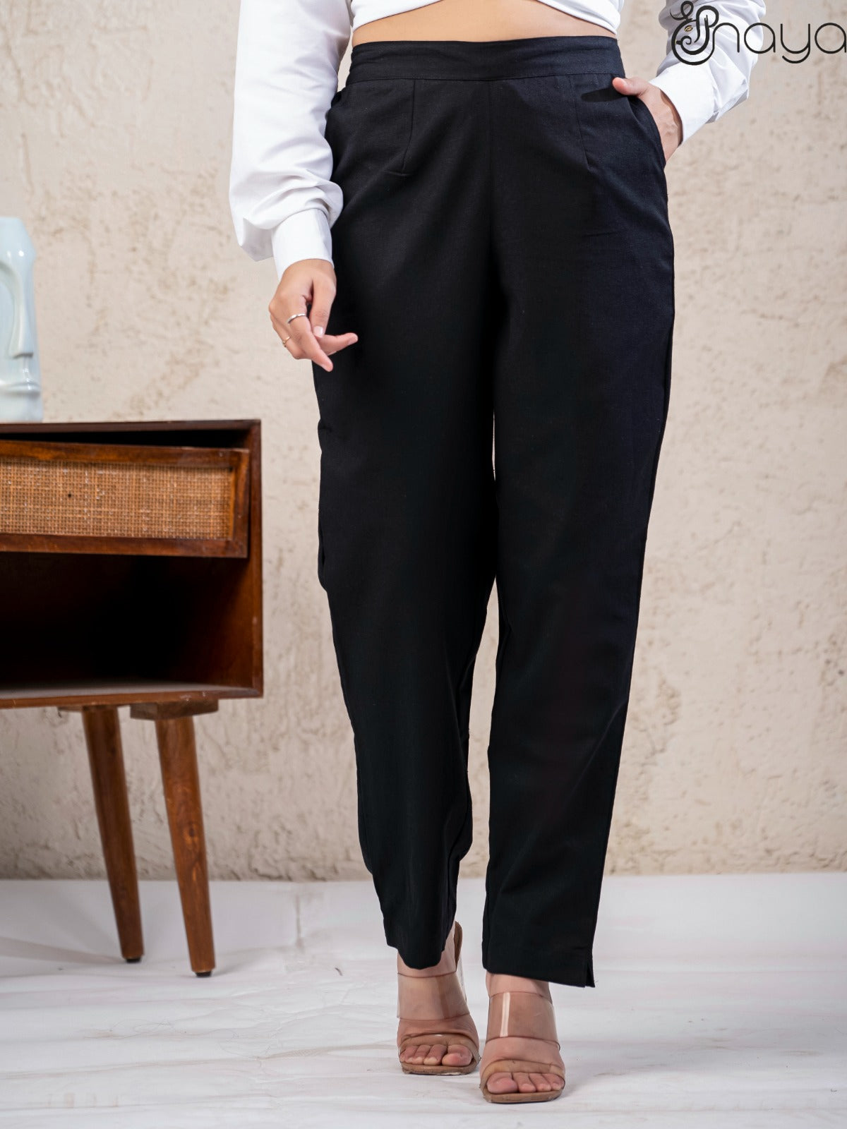 Comfortable black linen pants breathable fabric