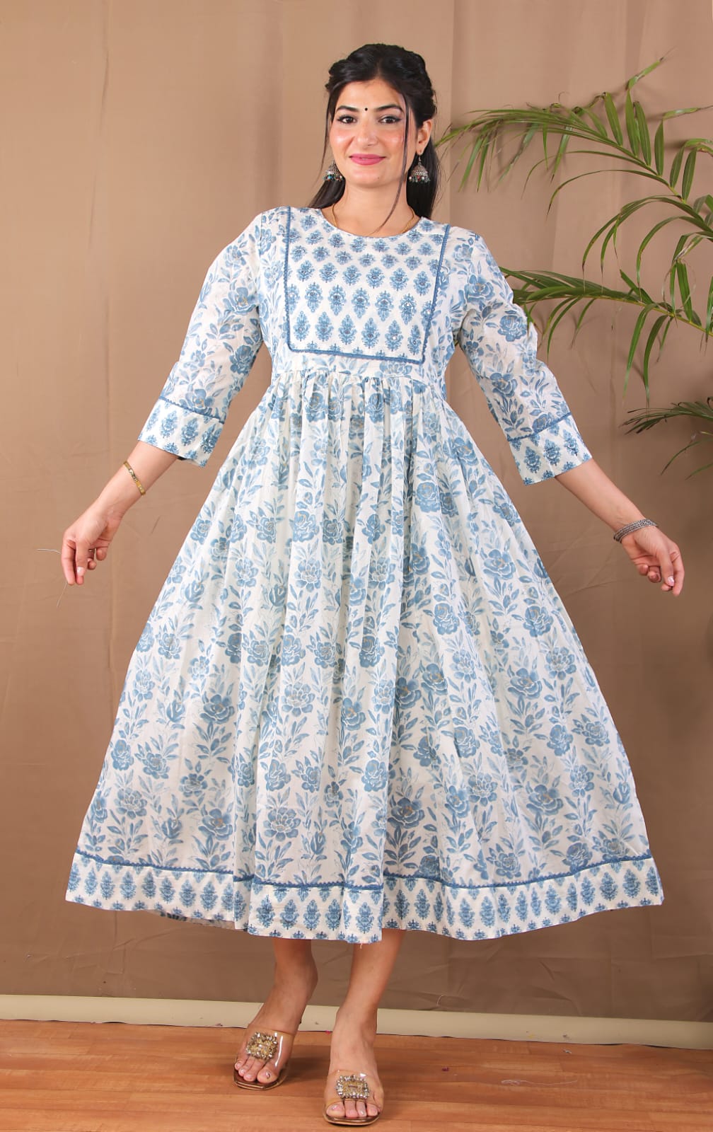 Women Blue Grey Floral Printed Anarkali Kurta