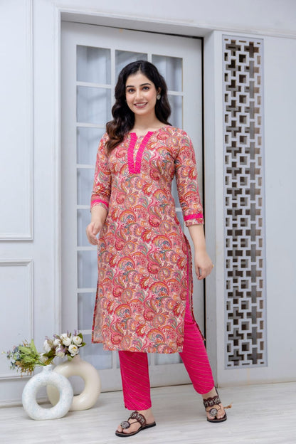 women pink ethnic kurta set stylish look