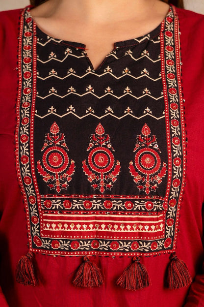 Women cotton kurta set red black daily wear